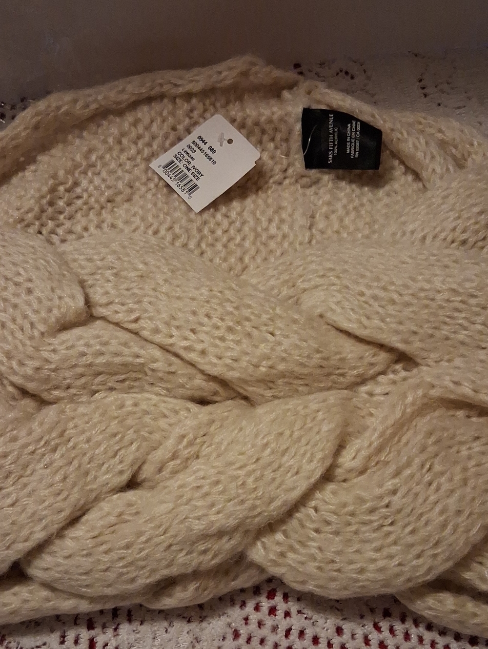 Saks Chunky Cable Knit Scarf - Cream